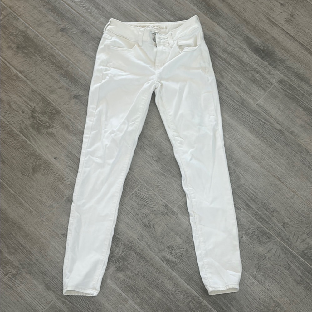 American Eagle Outfitters Crisp White Denim